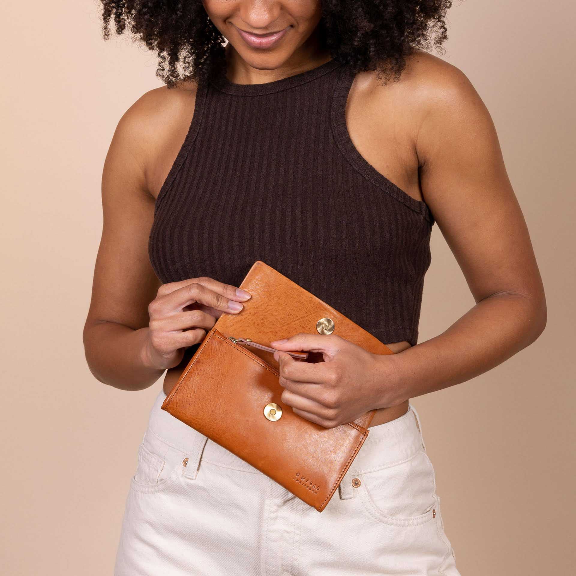 Geldbörse Pau's Pouch - cognac