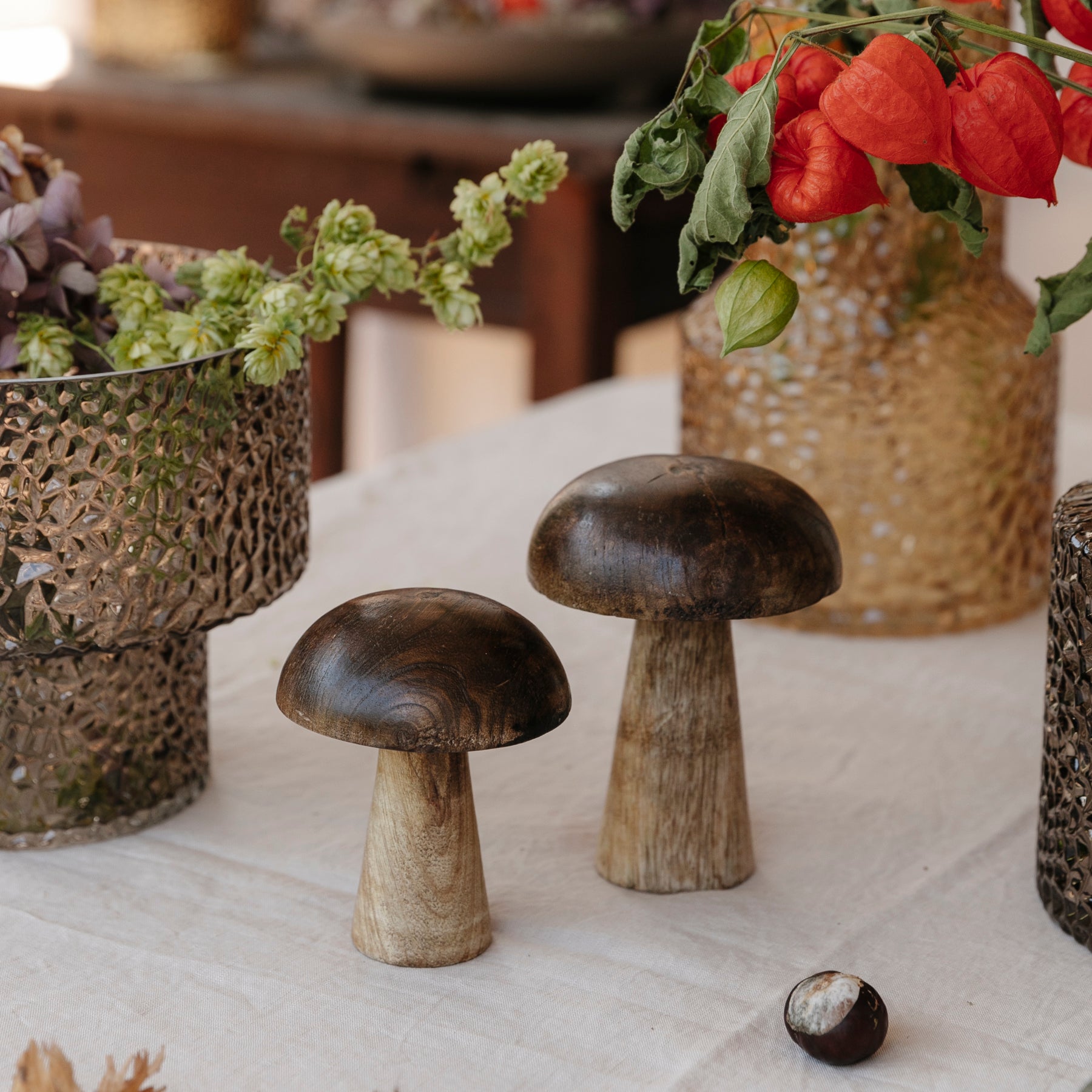 Pilz Puja aus Holz - dunkel